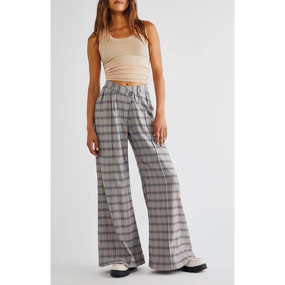 NEW FOR LOVE & LEMONS kim wide leg pant in grey